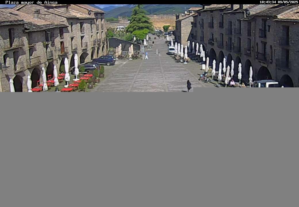 Plaza Mayor de Aínsa